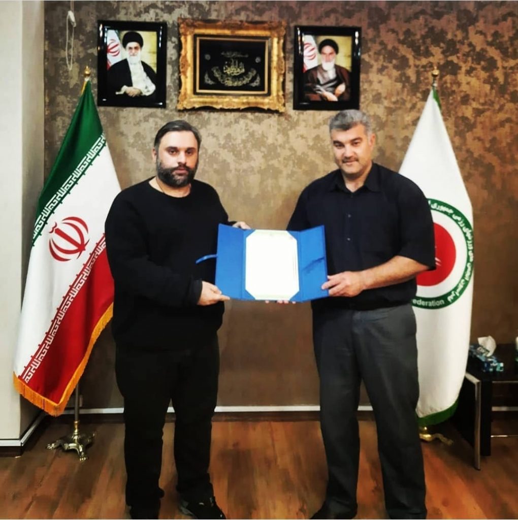 جواد بابازاده تالار پشتی رئیس گروه تاپ کیک بوکسینگ کشور شد