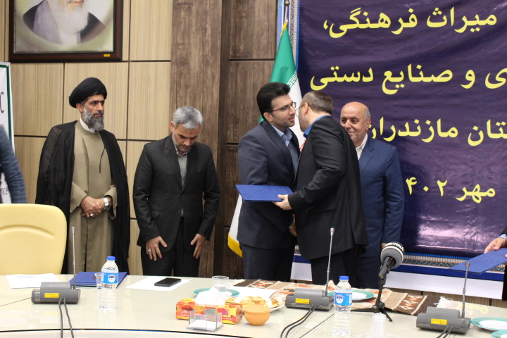 خداقوت صادقانه / با درایت استاندار، حسین ایزدی سکان گردشگری مازندران را به دست گرفت/مدیر کل جوان و نخبه، مشاور عالی استاندار شد