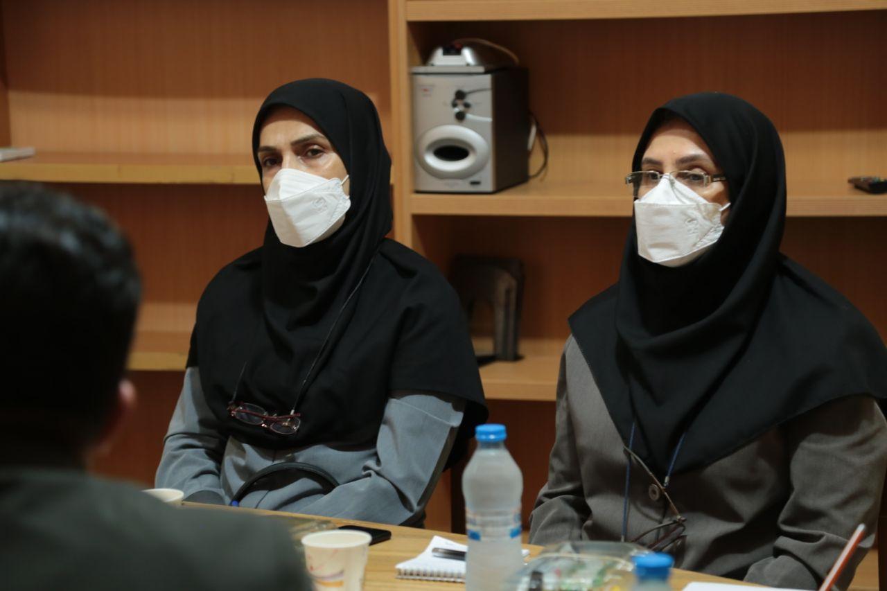 برگزاری همایش بررسی راهکارها و ظرفیت های اجرایی هفته پژوهش در کتابخانه آزاگان ساری