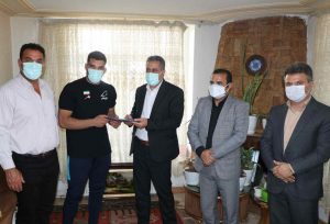 مدیرکل آموزش و پرورش مازندران از دانش آموز ورزشکار و افتخار آفرین کلاردشتی تقدیر کرد