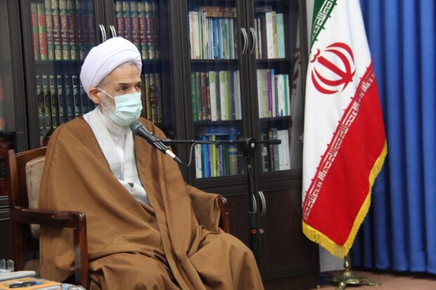 تحقیر استکبار جهانی ادامه دارد/ضرورت تعیین تکلیف استانداری