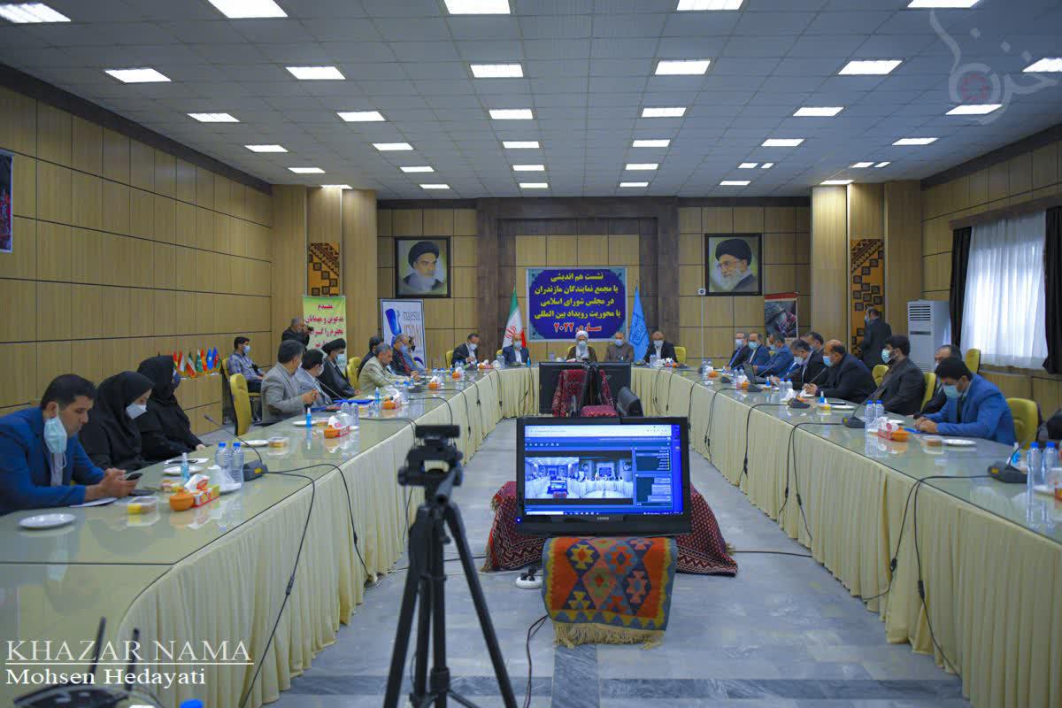 مسئولان استان و مجمع نمایندگان چراغ اول رویداد ساری ۲۰۲۲ را روشن کردند