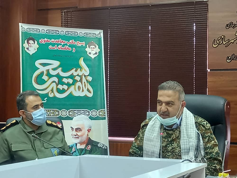 وظیفه ما در مقابل خون شهدا ، زندگی بسیجی وار در تمامی عرصه های زندگی می باشد