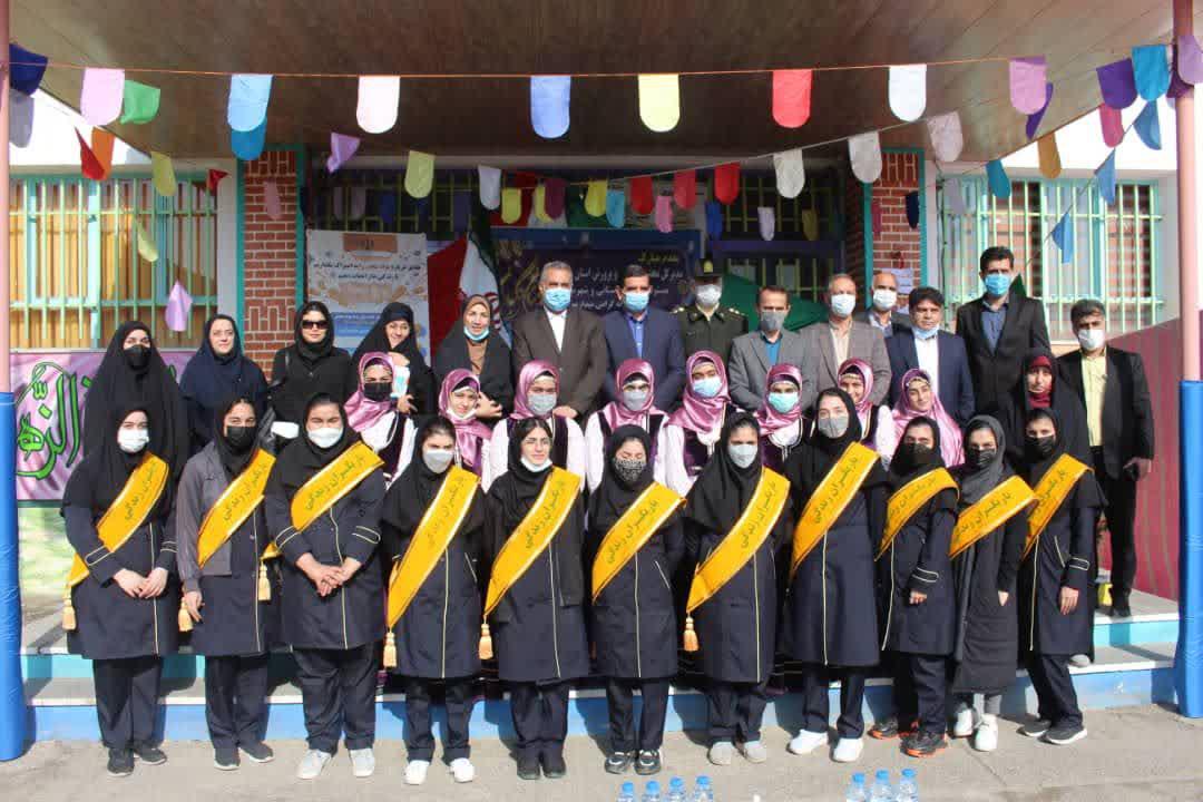زنگ مبارزه با مواد مخدر در دبیرستان دخترانه شاهد الغدیر فریدونکنار به صدا درآمد