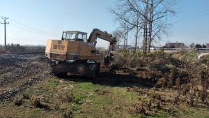 مهلت ۲۴ ساعته برای پاکسازی حاشیه و حریم راه آهن