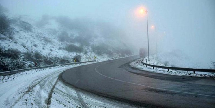 از بارش برف و باران در جاده‌های شمال تا پایان هفته آفتابی در آسمان مازندران