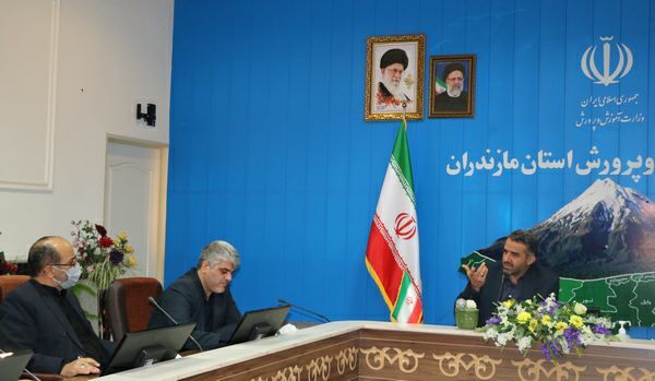 مهم‌ترین وظیفه نهادهای نظارتی؛ حمایت از فرهنگیان است