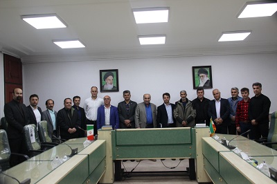 نشست صمیمی پیشکسوتان فوتبال با مدیرکل ورزش و جوانان مازندران