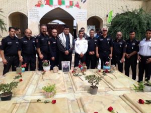 اهدای مدال طلای آتش نشان ساروی به شهیدان گمنام