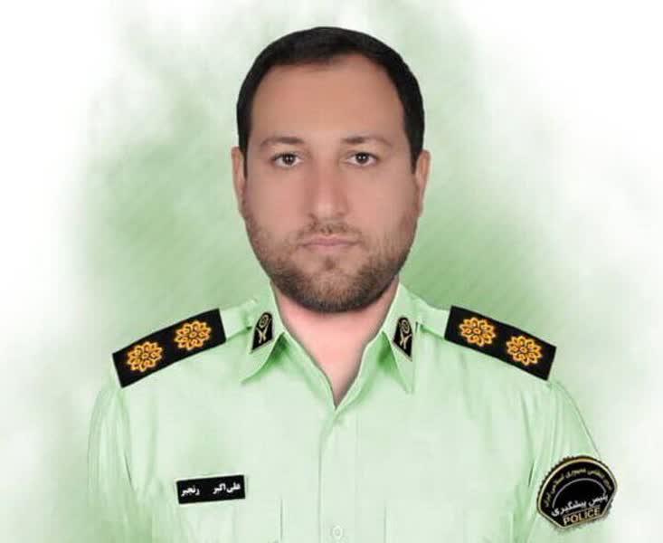 اشرار با کسی شوخی ندارند!