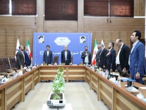 اولین حضور مصطفی احمدی فولادی سرپرست شهرداری ساری در جلسه شورای اسلامی شهر