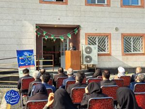 حضرت امام خمینی (ره)، یک چهره معنوی و بنیان‌گذار نهضت فکری، سیاسی و اجتماعی در ایران اسلامی است