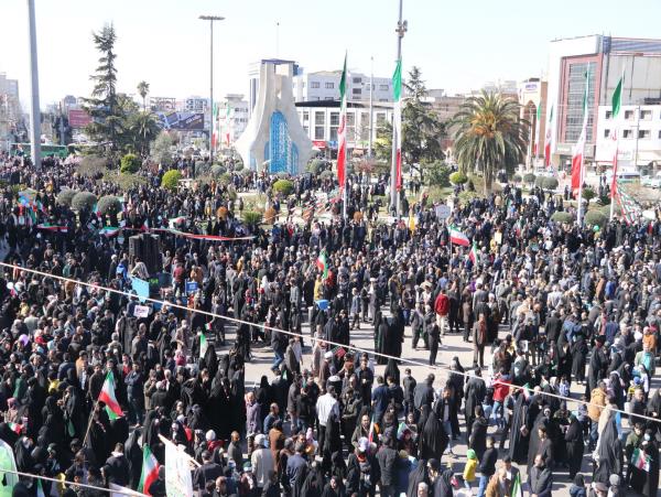 حضور سرپرست شهرداری ساری در راهپیمایی یوم الله ۲۲ بهمن در ساری