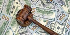 انهدام باند حرفه‌ای قاچاق ۲ هزار میلیارد تومانی ارز در استان مازندران