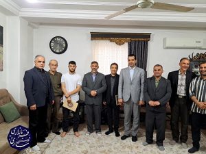 تجلیل نوبخت؛ فرماندار مرکز استان از قهرمان آسیایی ورزش کشتی، یاسین رضایی