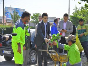 تجلیل از کارگران شهرداری ساری