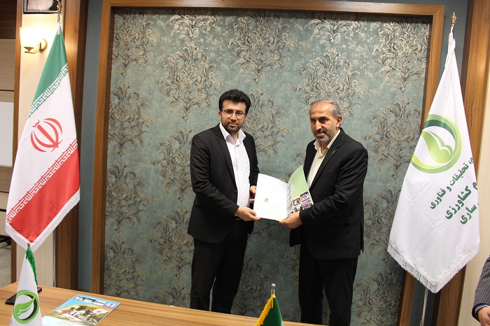 گام بلند دانشگاه کشاورزی ساری برای تحقق حکمرانی متعالی / امضای تفاهم نامه دو جانبه بین میراث فرهنگی مازندران و دانشکده کشاورزی ساری / حکمرانی مطلوب؛ راهبرد جدید گردشگری مازندران