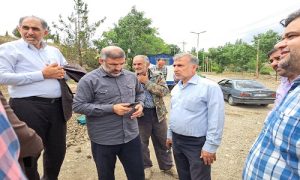 بازدید فرماندار مرکز استان از روند عملیات احداث و استقرار سازه عرشه پل نیمه کاره دسترسی روستای اروست بخش چهاردانگه ساری