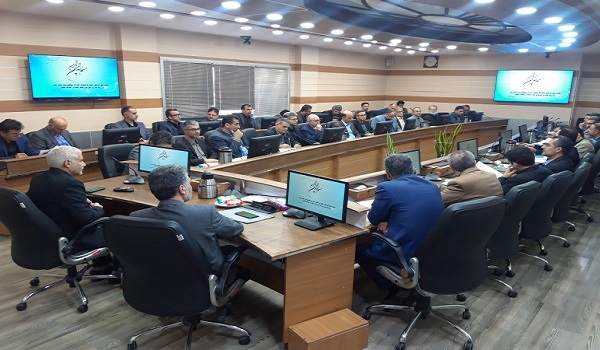 ‌جلسه هم‌اندیشی آب‌منطقه‌ای و ثبت اسناد مازندران برای صدور سند مالکیت روخانه‌های استان