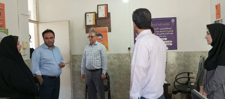 بازدید معاون امور توانبخشی بهزیستی مازندران از مراکز توانبخشی بهشهر