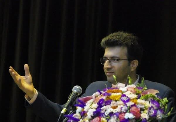 صادق مثل برزگر / اقدام ماندگار تدوین طرح جامع گردشگری استان/  جوانان انقلابی میدان داران اصلی انقلاب اند