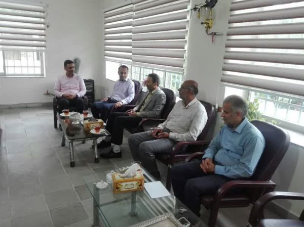 نشست مشترک بنیاد مسکن و کمیته امداد شهرستان رامسر