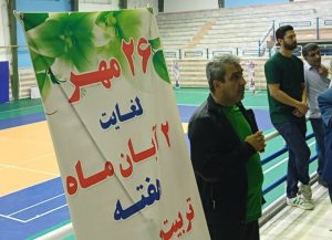 علی رجبی مدیری تمام نشدنی! / پاسخگویی روی سکوها  