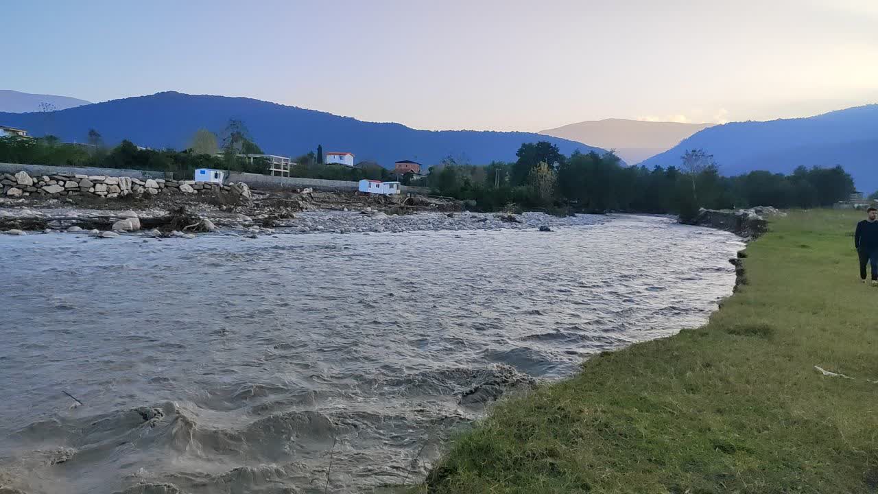 ثبت دِبی با دوره بازگشت ۲۰۰ سال در بارش‌های ۱۳ آبان در غرب استان مازندران