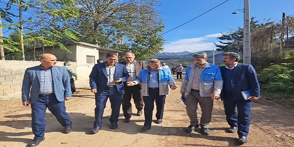 بازدید میدانی فرماندار مرکز استان از روند احداث و عملیات اجرایی ایستگاه توزیع برق شهر فریم