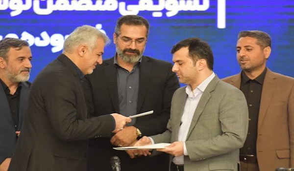 تفاهم‌نامه همکاری شهرداری ساری و راه و شهرسازی مازندران منعقد شد