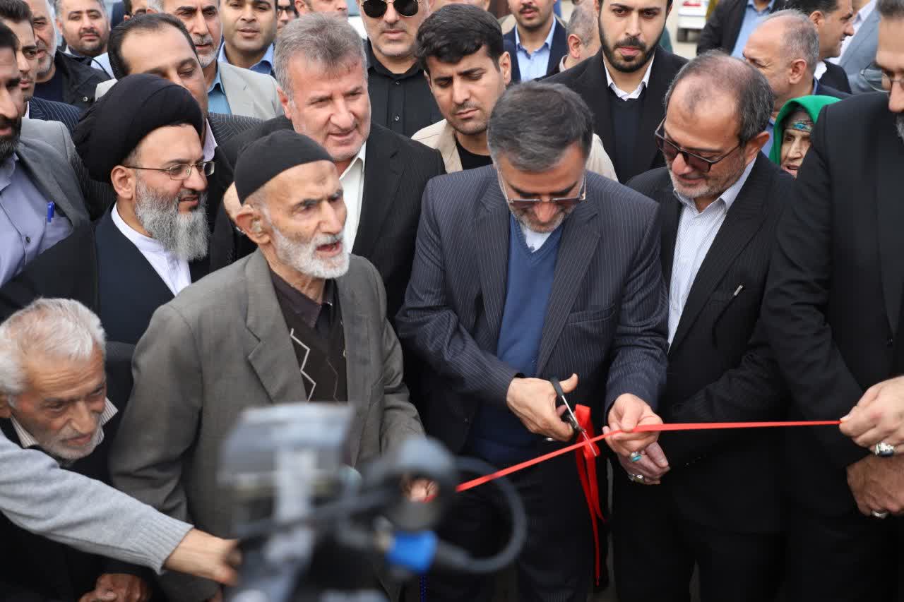 حسینی پور، صبورِ خستگی ناپذیر / ۲سال کار ۱۰ سال خدمت رسانی