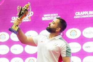 انوری مربی تیم‌های ملی گراپلینگ و پانکریشن جمهوری اسلامی ایران :     کسب مقام نائب قهرمانی گراپلینگ آسیا توسط ایران بعد از ۶ سال