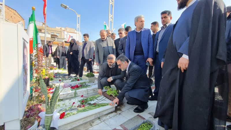 «از تجدید میثاق با امام و شهدا» تا «میزبانی از سرکنسول کشور قزاقستان» / افتتاح یکهزار و ۳۱ پروژه در ۲۲ شهرستان