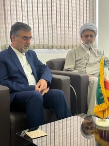 در گزارشی از باران شمال می خوانید؛ انتخابی به وسعت نگاه جهان