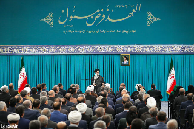 شأن و جایگاه بی‌نظیر مجلس شورای اسلامی، نمایندگان این جایگاه وزین را حفظ کنند