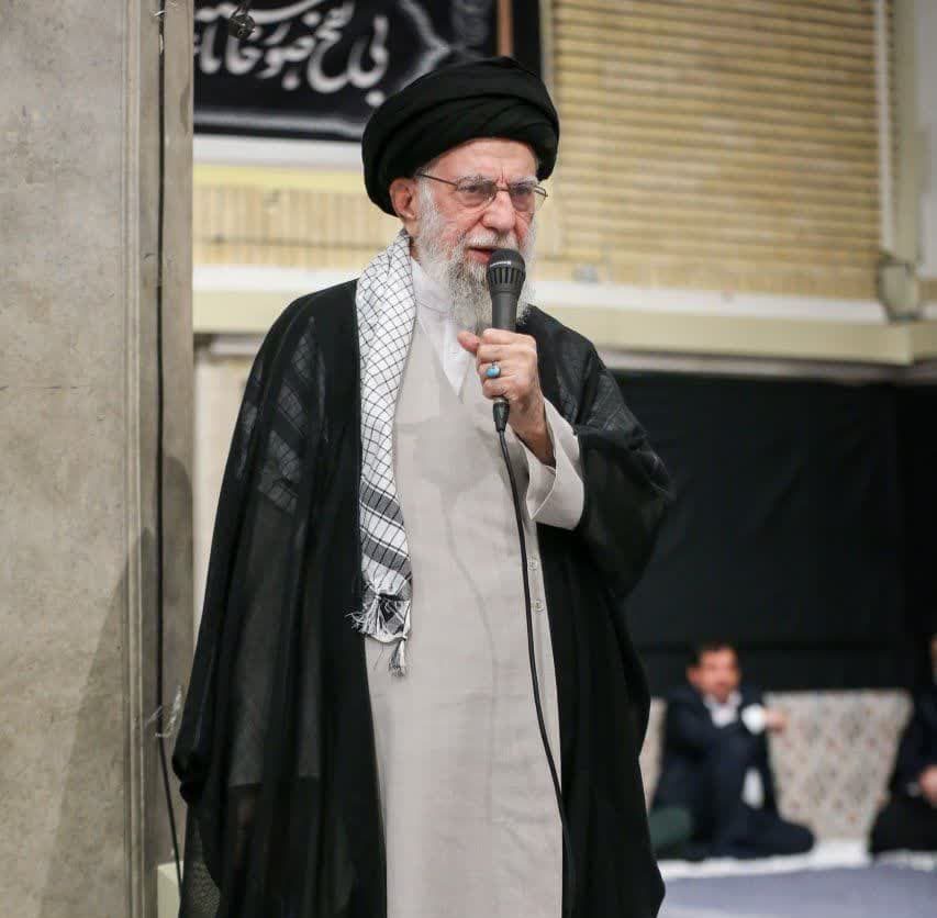 ملت ایران دین و دانش خود را رها نخواهد کرد/ به کوری دشمن خواهیم توانست ایران را به اوج ترقی و افتخار برسانیم