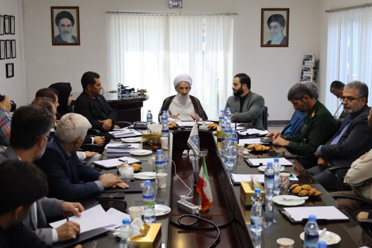 نماینده ولی فقیه در شهرک صنعتی؛ حرکتی بی‌سابقه برای رفع موانع تولید