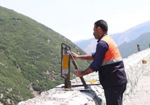 نصب و بازسازی بیش از ۴ هزار تابلو ایمنی در جاده‌های مازندران