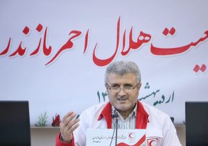 نجات ۱۳ خودرو و ۳۹ مسافر گرفتار در سیلاب بندپی بابل