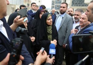 بازدید وزیر راه و شهرسازی از پروژه ۵۵۰ واحدی نهضت ملی مسکن سورک در استان مازندران