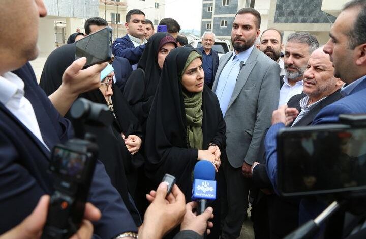 بازدید وزیر راه و شهرسازی از پروژه ۵۵۰ واحدی نهضت ملی مسکن سورک در استان مازندران