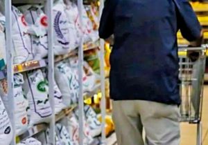 تأمین و مدیریت ذخایر کالاهای اساسی در استان به‌صورت مطلوب