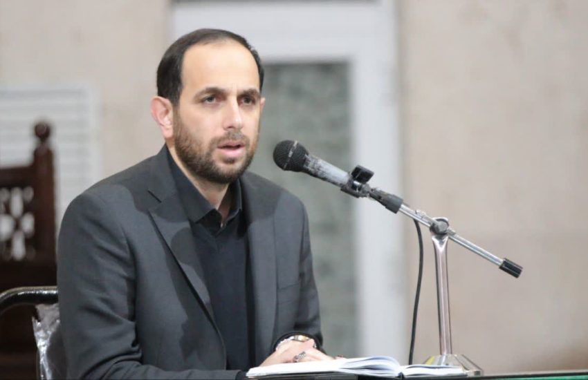 ایستادگی در برابر سازش، کلید حفظ هویت اسلامی و ملی