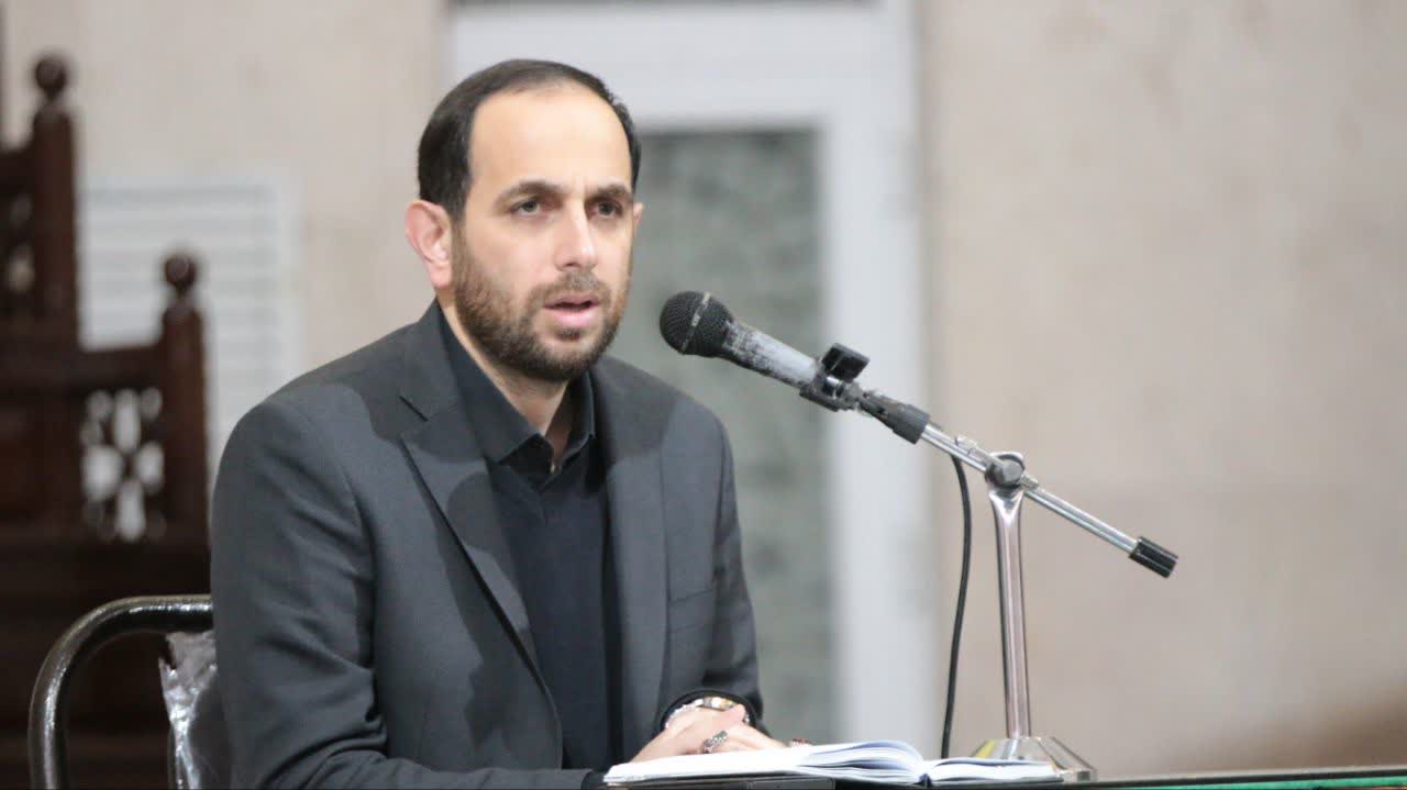 ایستادگی در برابر سازش، کلید حفظ هویت اسلامی و ملی