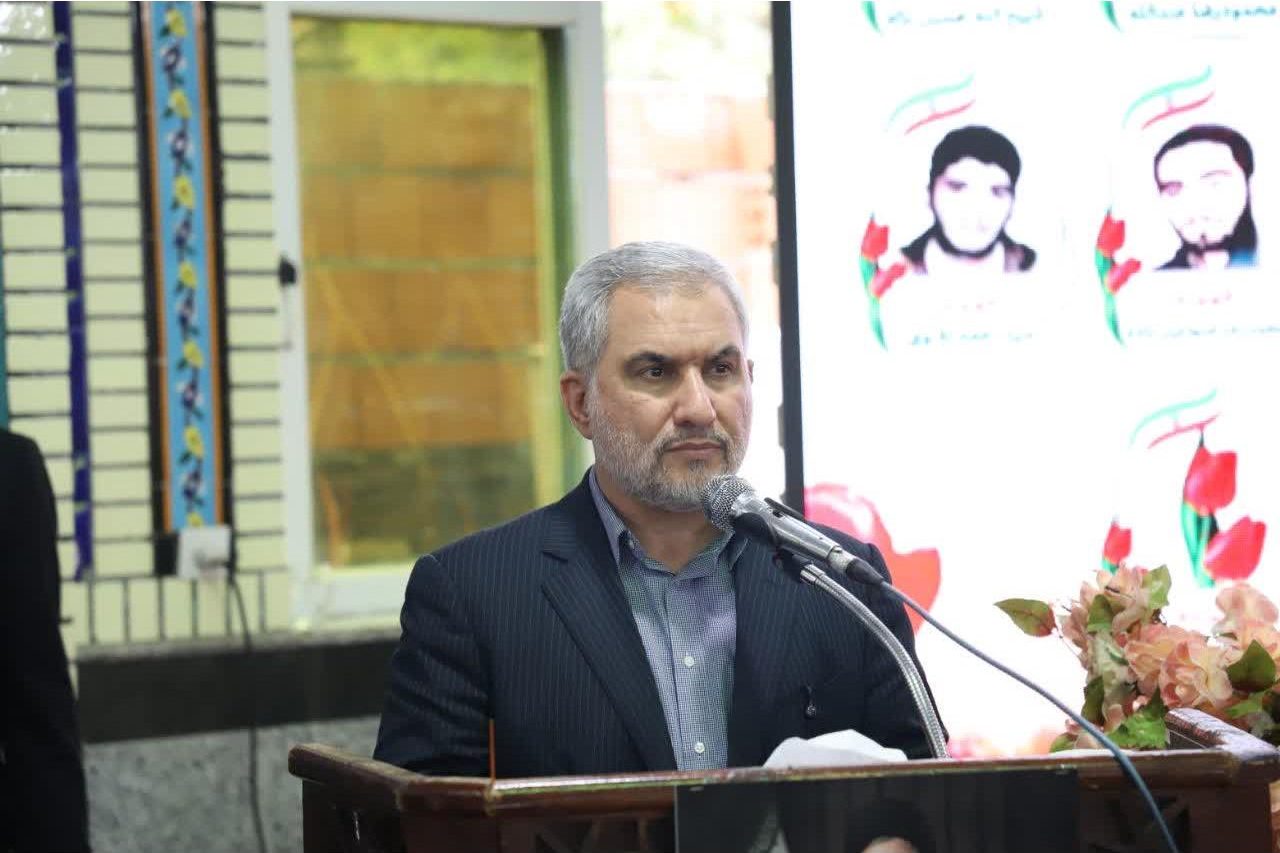 خون پاک شهدا، ایران را به قله عزت و اقتدار رساند/ ملت قهرمان ایران با انسجام و وحدت، توطئه دشمنان را خنثی کرد